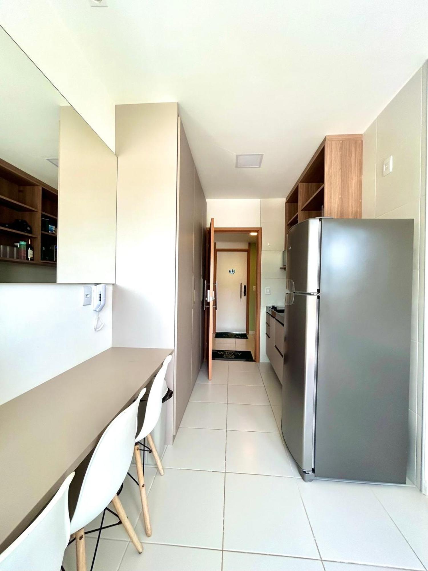 Mana Muro Alto-flat 12 Ohana E 20 Aloha Terreo Frente Piscina