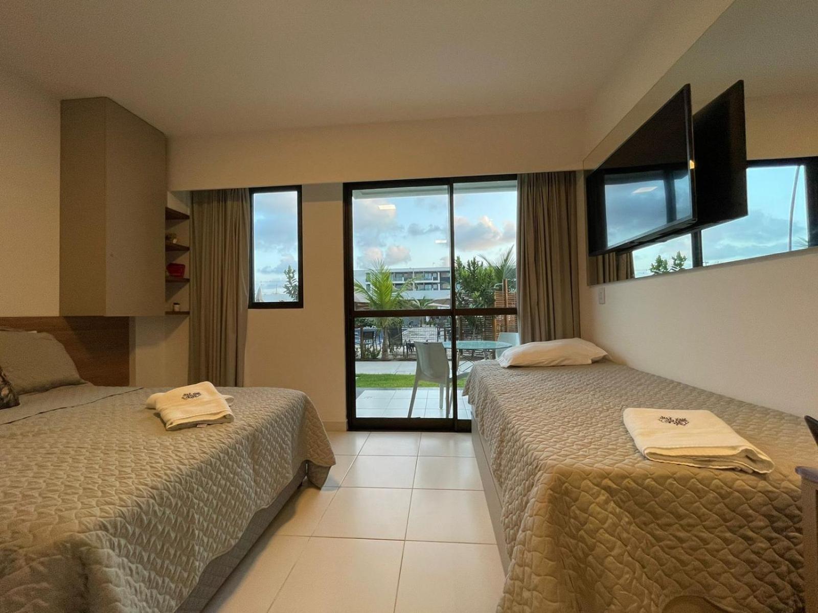 Mana Muro Alto-flat 12 Ohana E 20 Aloha Terreo Frente Piscina Pôrto das Galinhas